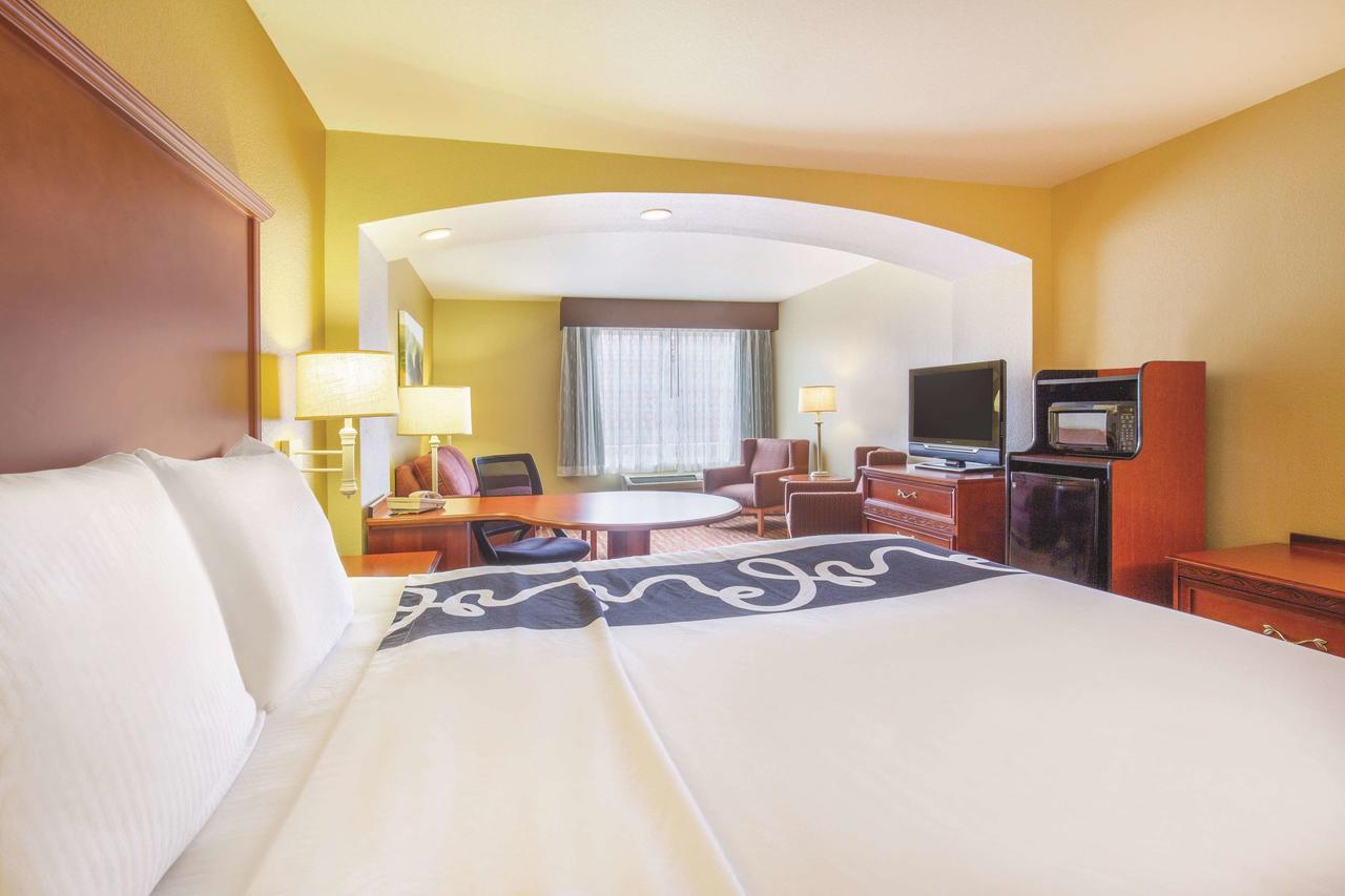 La Quinta By Wyndham Bentonville - thumb 34