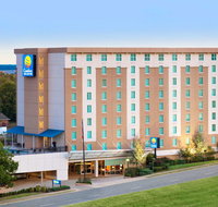 Comfort Inn  Suites Presidential - Orlando Tourists
