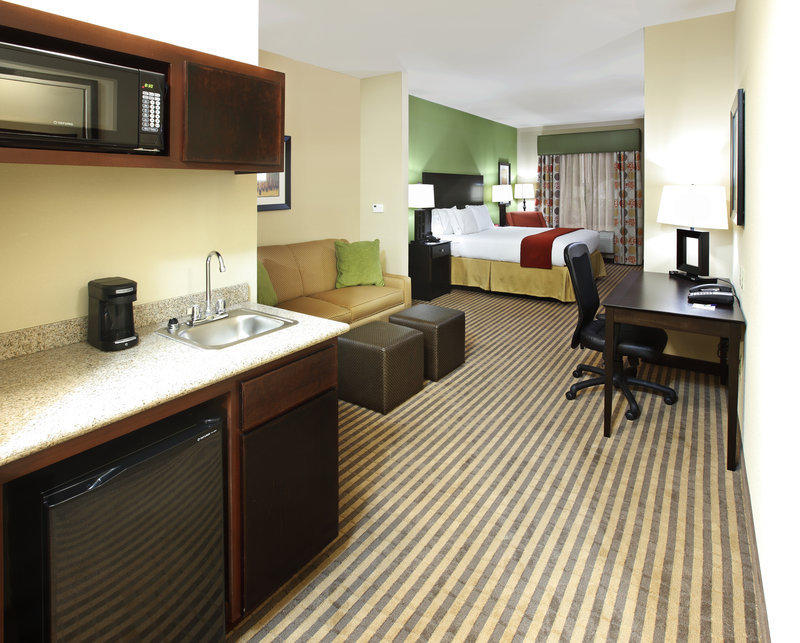 Holiday Inn Express & Suites Maumelle - thumb 33