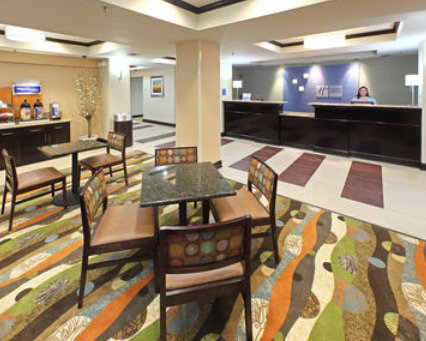 Holiday Inn Express & Suites Maumelle - thumb 11