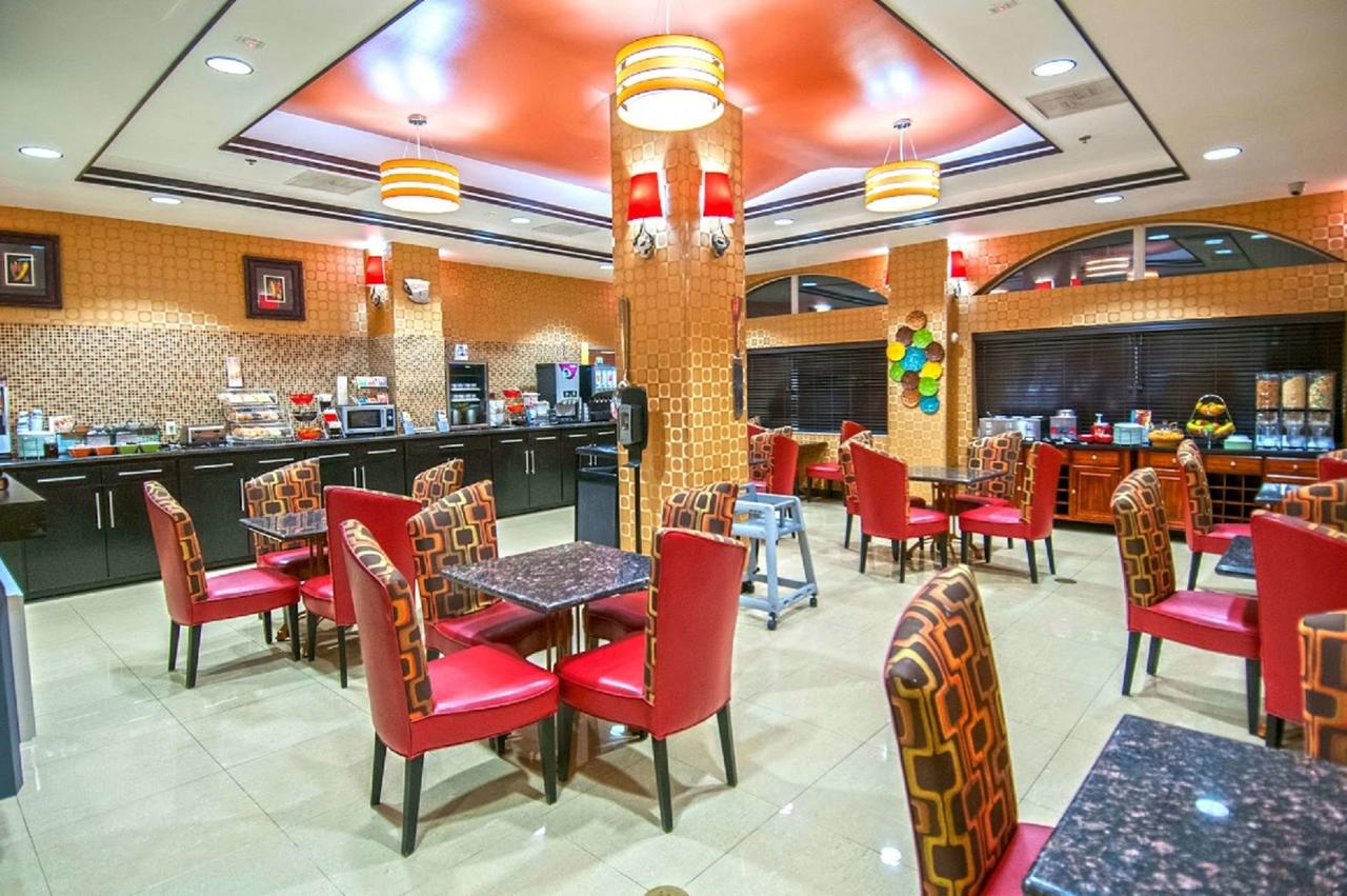 Best Western Plus JFK Inn & Suites - thumb 7