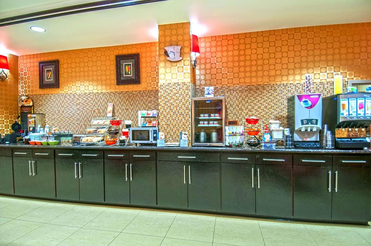 Best Western Plus JFK Inn & Suites - thumb 6