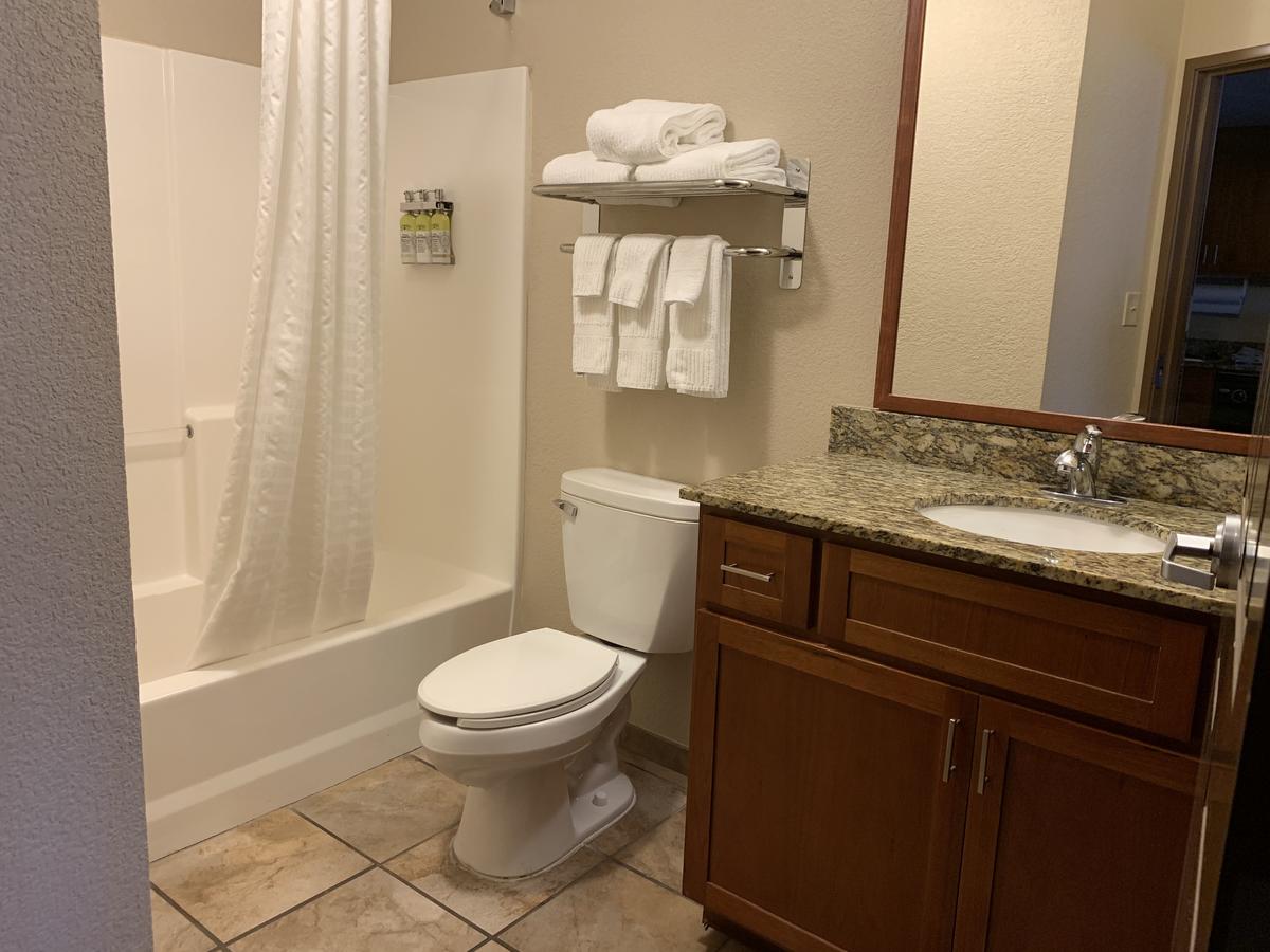 Candlewood Suites Jonesboro - thumb 9