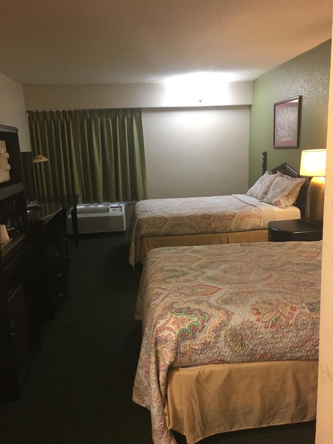 River Valley Inn & Suites - thumb 4