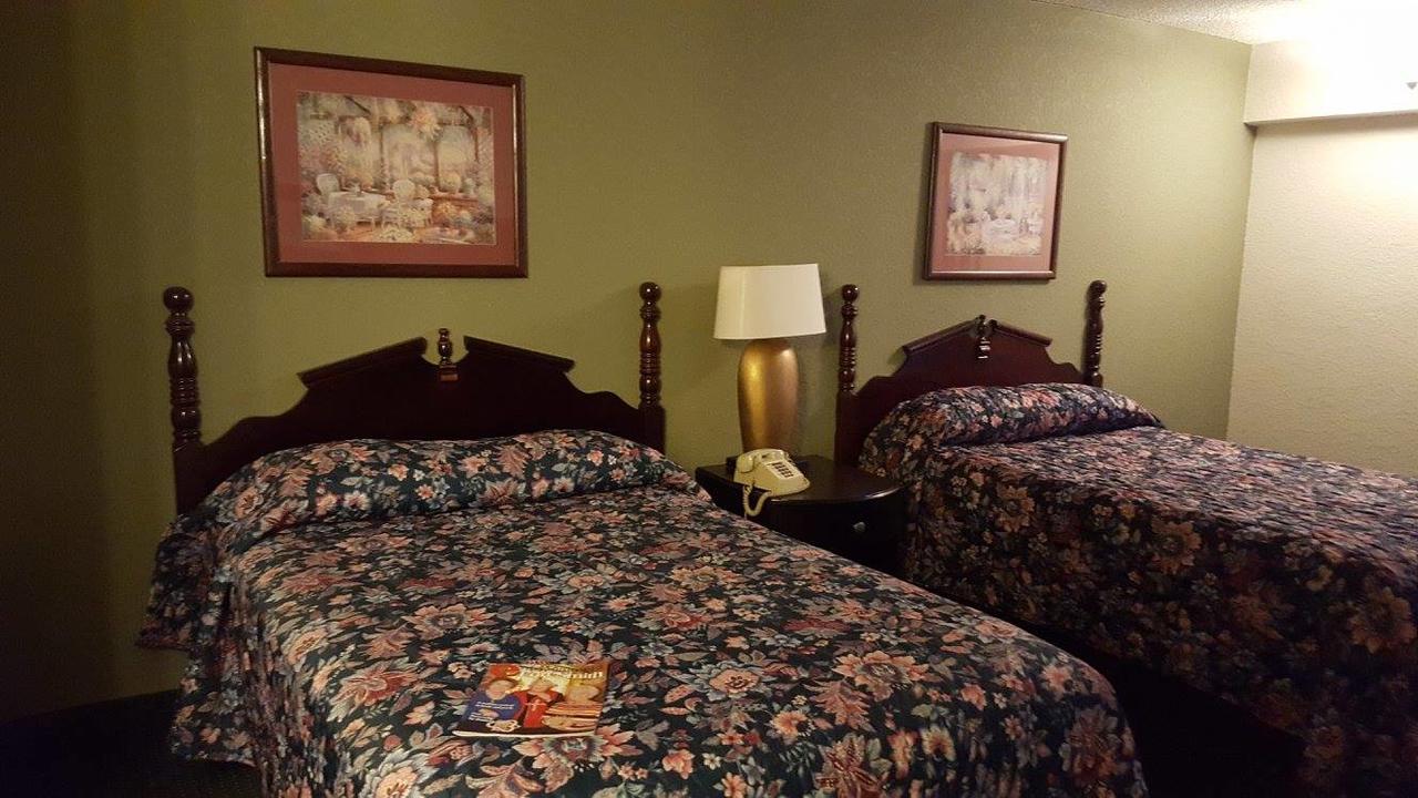 River Valley Inn & Suites - thumb 6