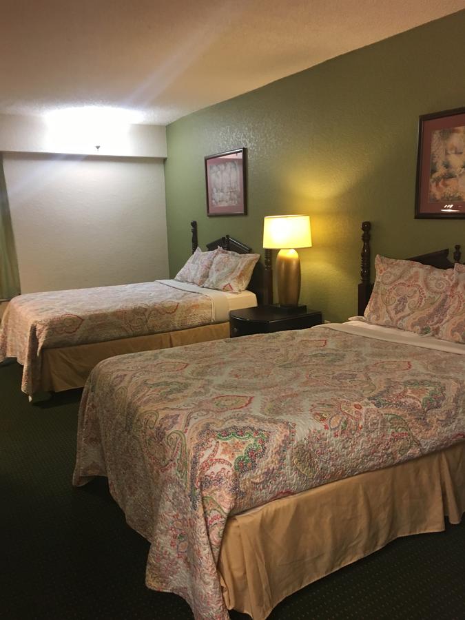 River Valley Inn & Suites - thumb 3