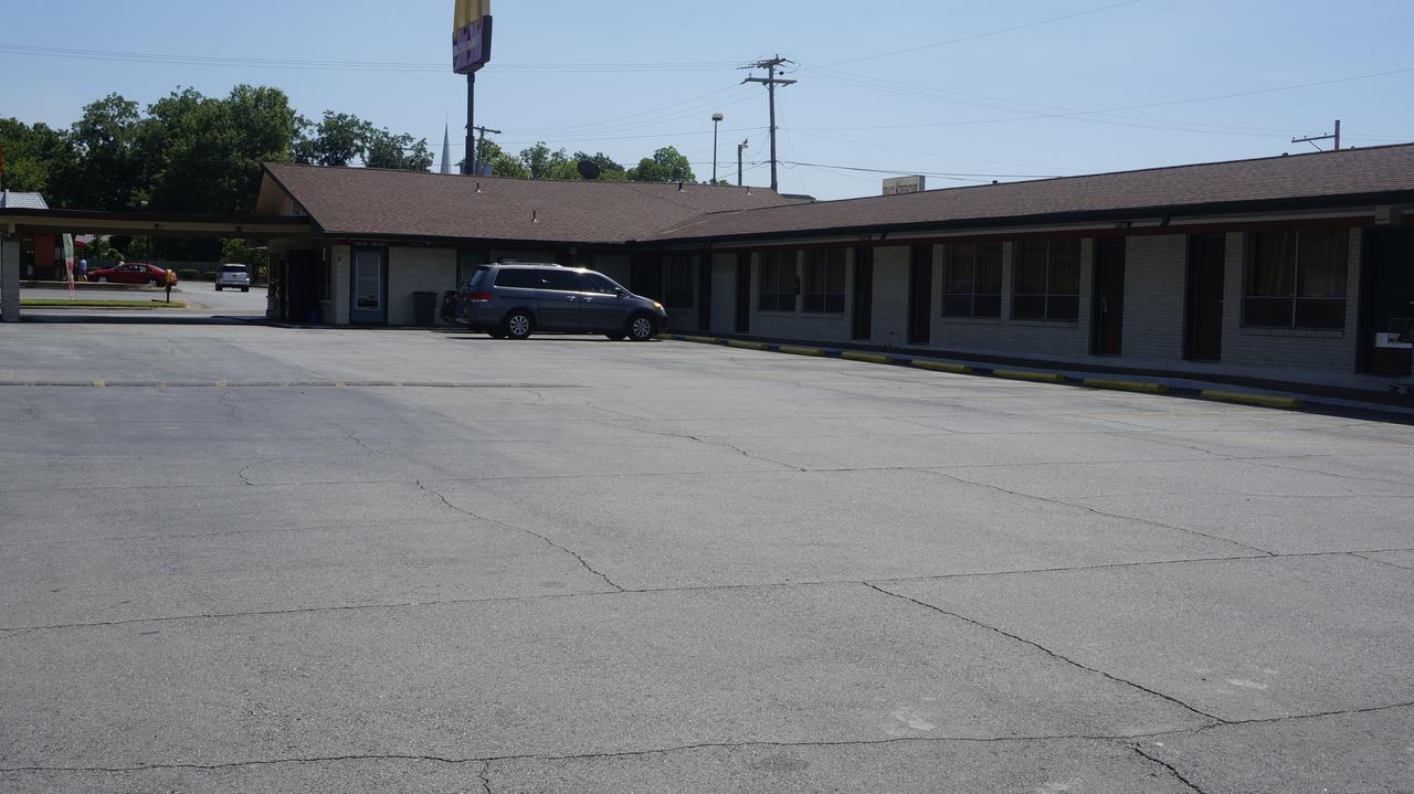 Budget Inn Malvern - thumb 11