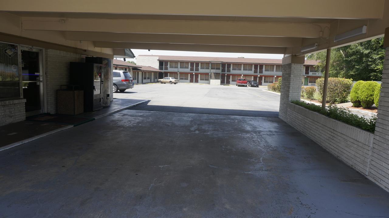 Budget Inn Malvern - thumb 8