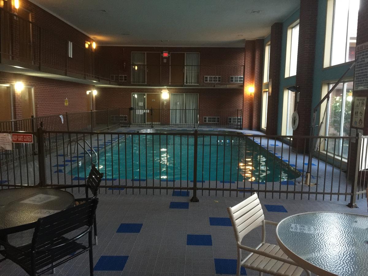 Fairview Inn And Suites - thumb 20