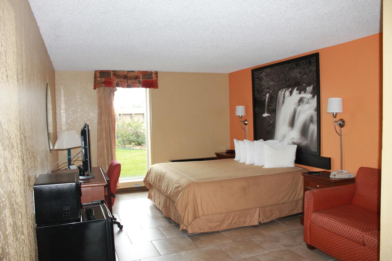 Fairview Inn And Suites - thumb 1