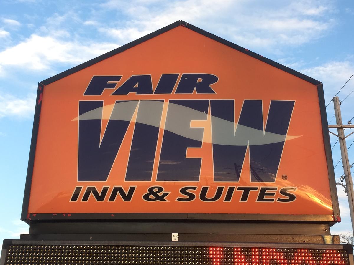 Fairview Inn And Suites - thumb 0