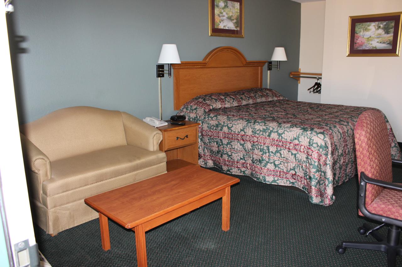 Nationwide 9 Inn - thumb 7