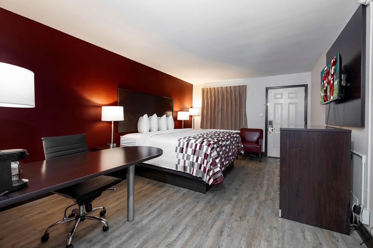 Red Roof Inn Fort Smith Downtown - thumb 9