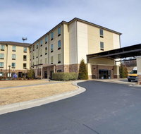 Comfort Inn  Suites Fort Smith I-540 - Orlando Tourists