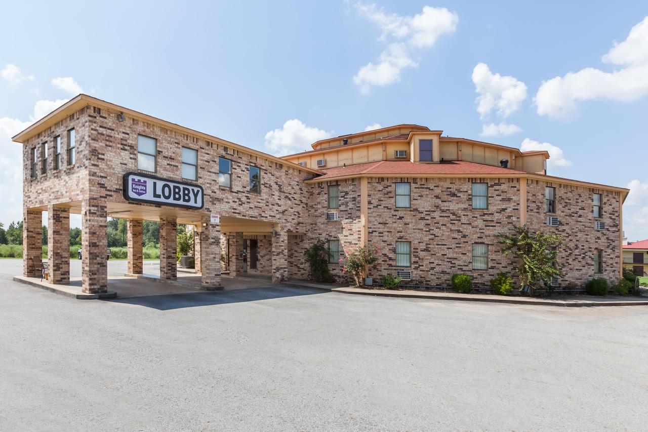 Knights Inn And Suites Searcy - thumb 0