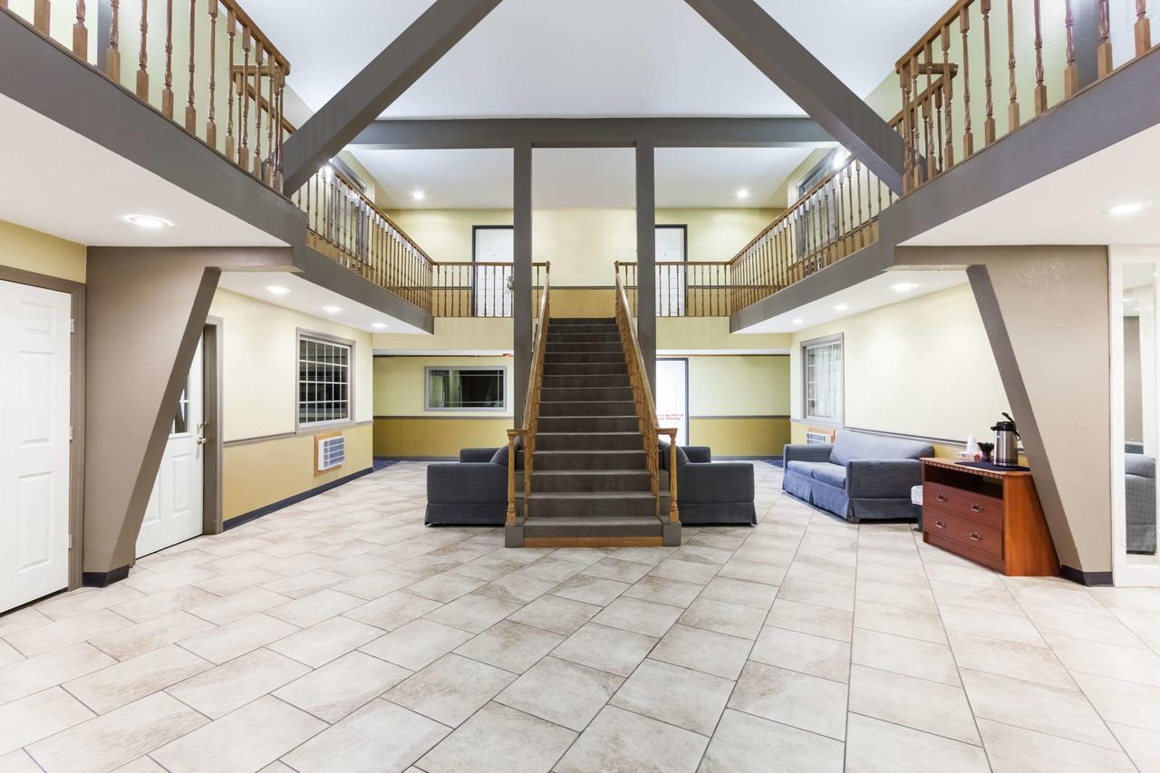 Knights Inn And Suites Searcy - thumb 9