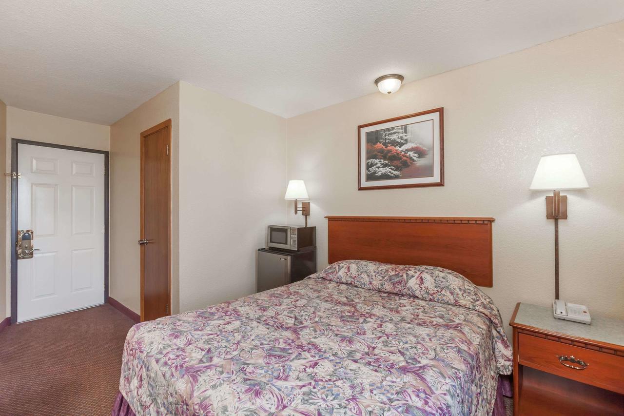 Knights Inn And Suites Searcy - thumb 14