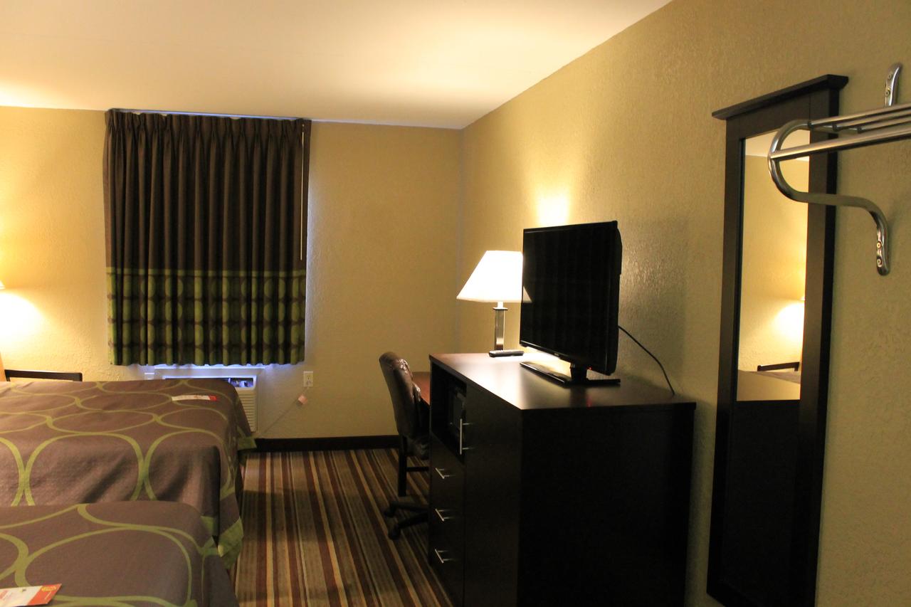 Super 8 By Wyndham Morrilton - thumb 11