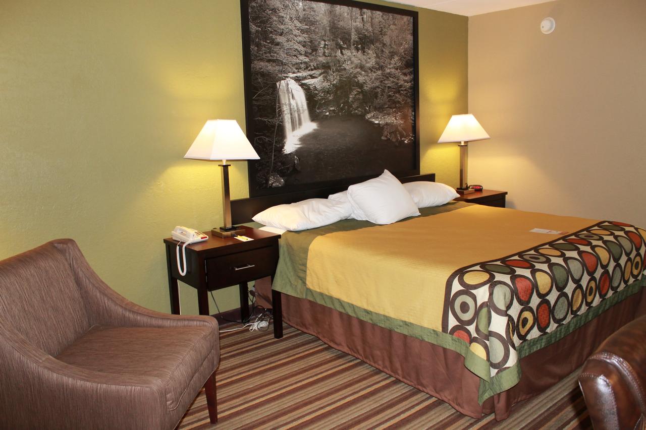 Super 8 By Wyndham Morrilton - thumb 16