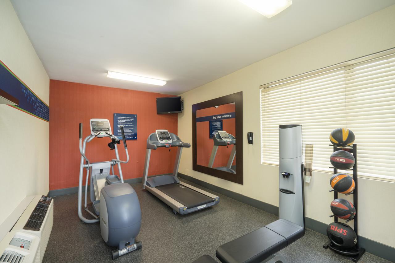 Hampton Inn Jonesboro - thumb 22