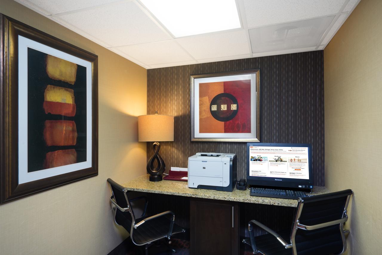 Hampton Inn Jonesboro - thumb 20