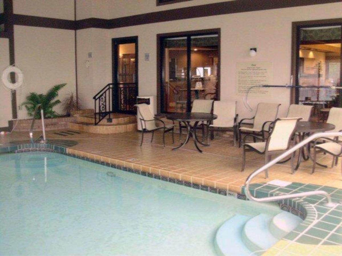 Quality Inn & Suites Searcy I-67 - thumb 4