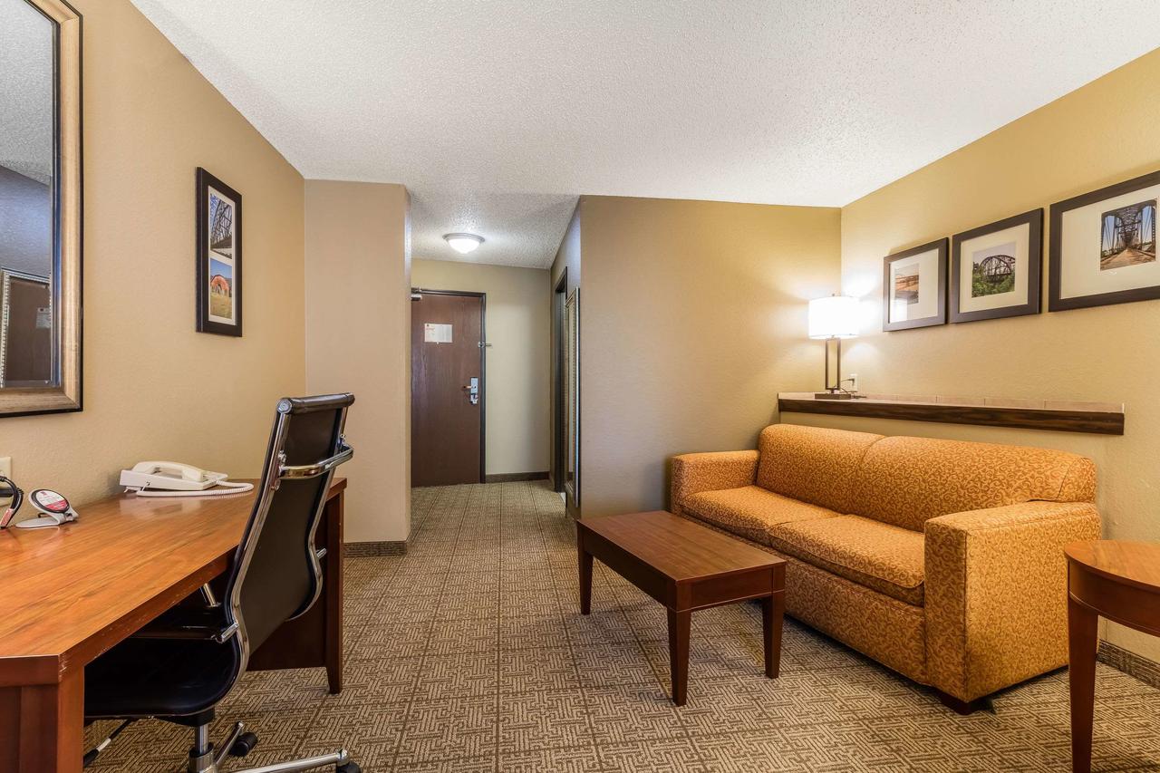 Comfort Suites Jonesboro University Area - thumb 6