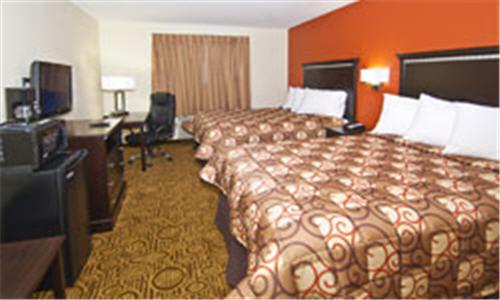 Regency Inn & Suites - thumb 1