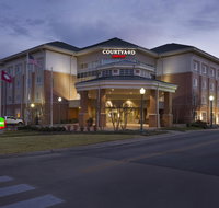 Courtyard by Marriott Fort Smith Downtown - Orlando Tourists