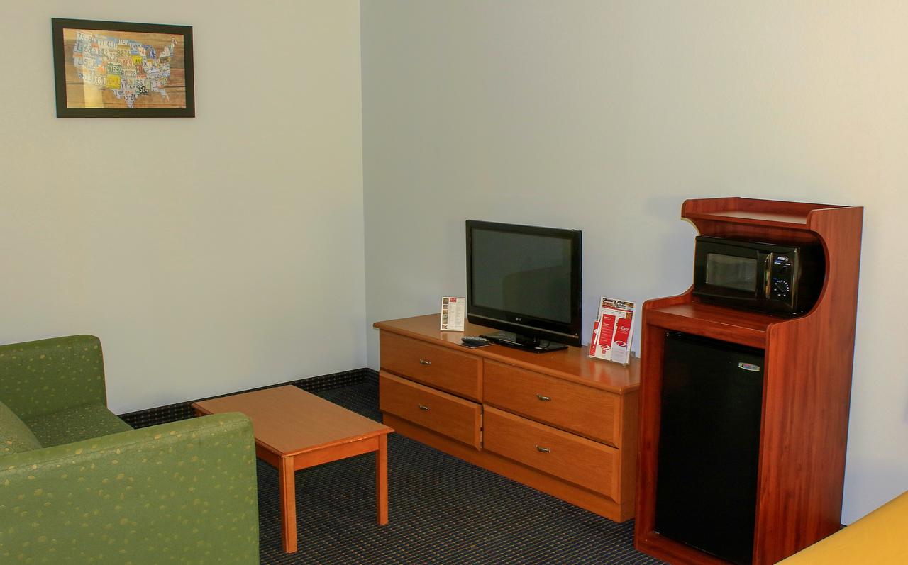 Econo Lodge Inn & Suites Pritchard Road North Little Rock - thumb 8