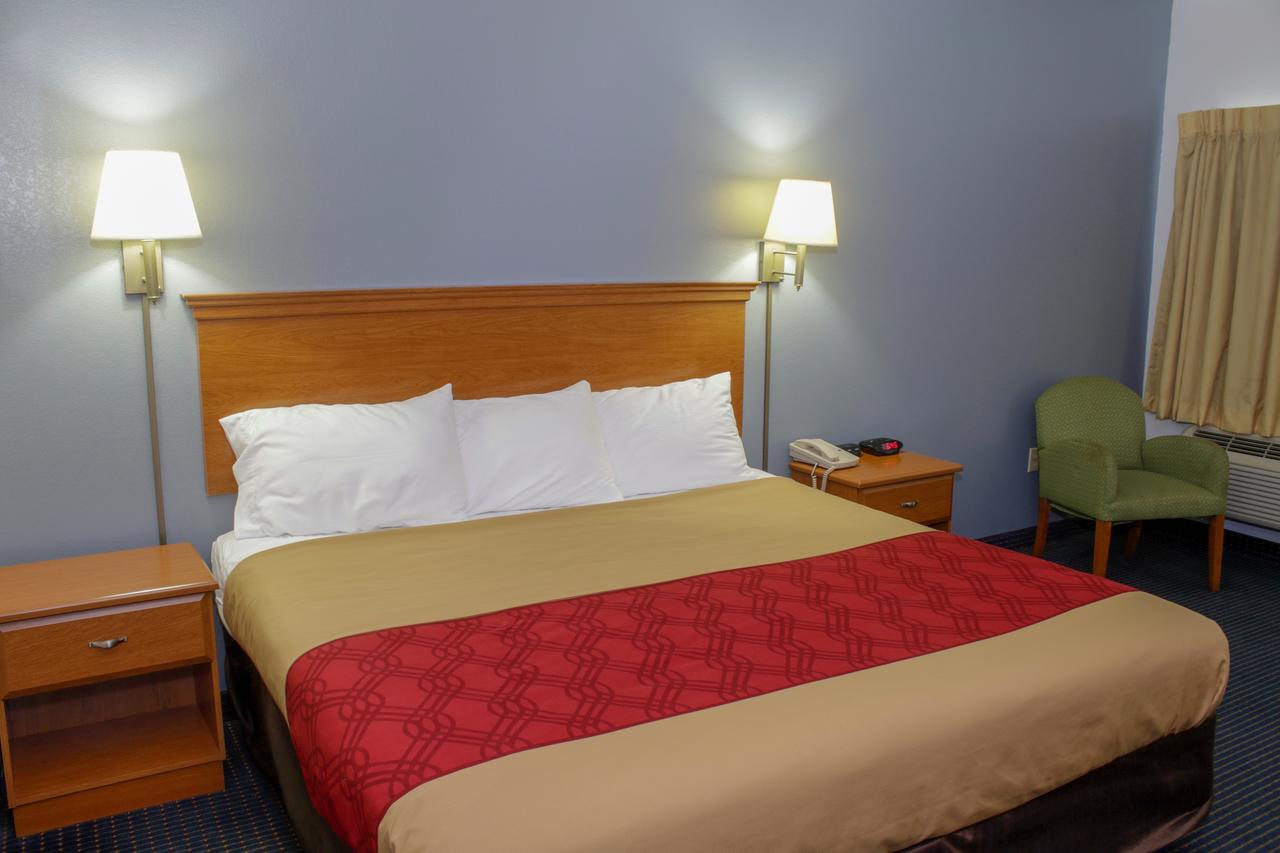 Econo Lodge Inn & Suites Pritchard Road North Little Rock - thumb 14