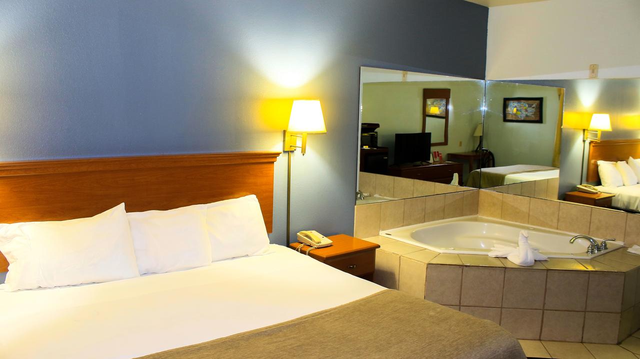 Econo Lodge Inn & Suites Pritchard Road North Little Rock - thumb 9