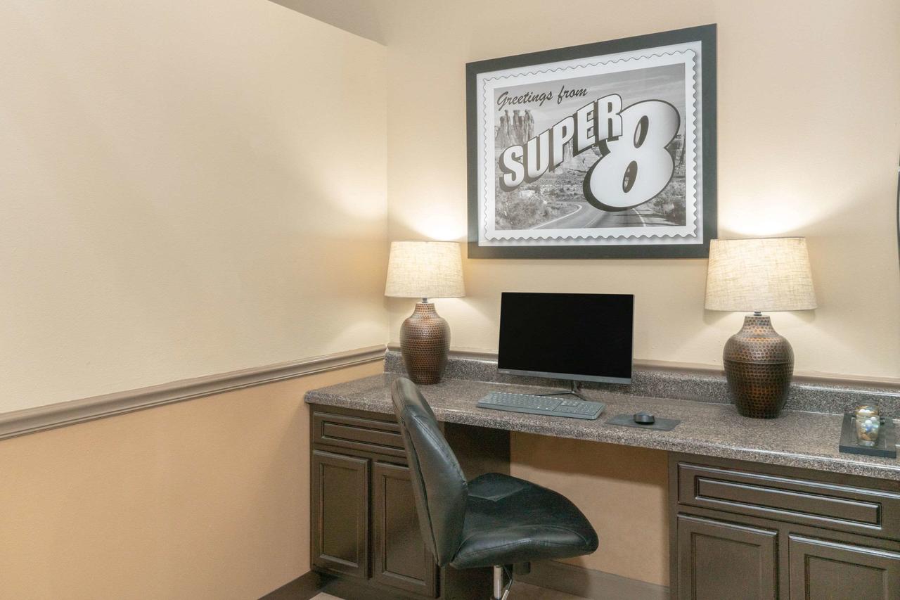 Super 8 By Wyndham North Little Rock/McCain - thumb 26