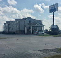 Days Inn by Wyndham North Little Rock - Orlando Tourists