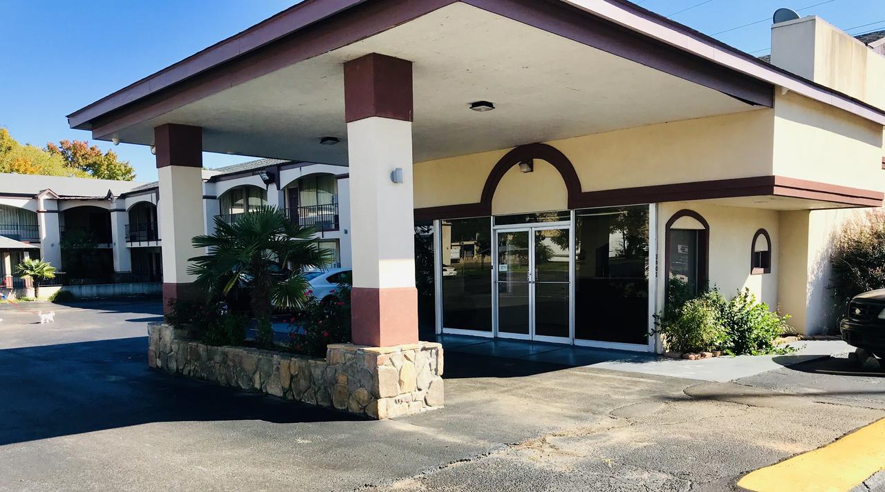 Executive Inn Texarkana - thumb 24