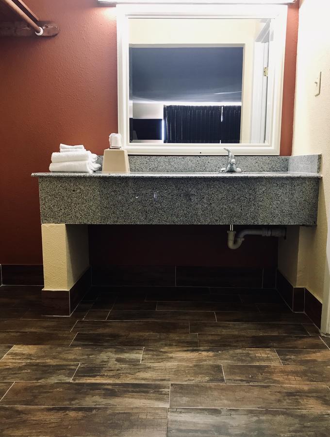 Executive Inn Texarkana - thumb 4