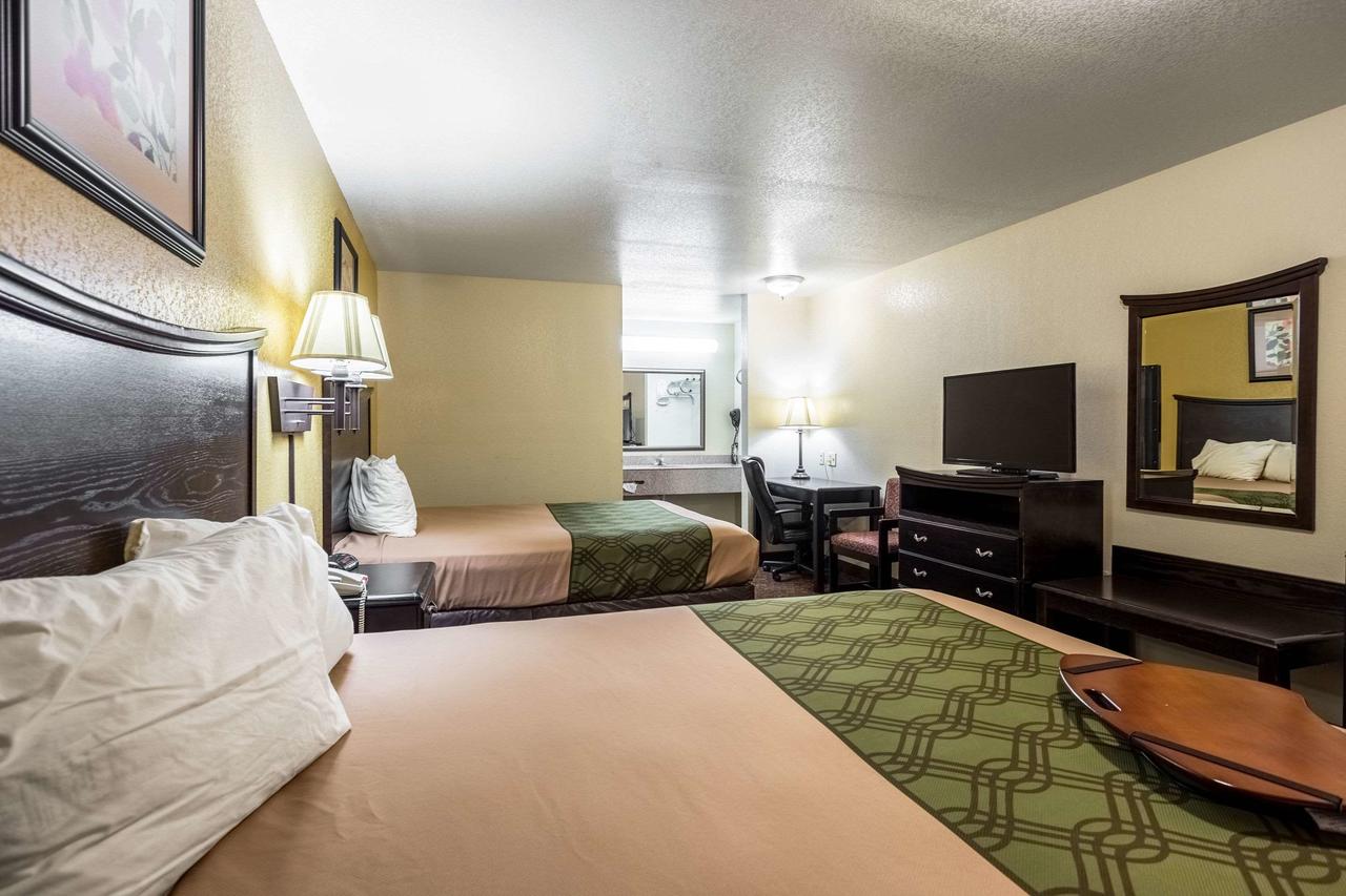 Econo Lodge Inn & Suites Searcy - thumb 13