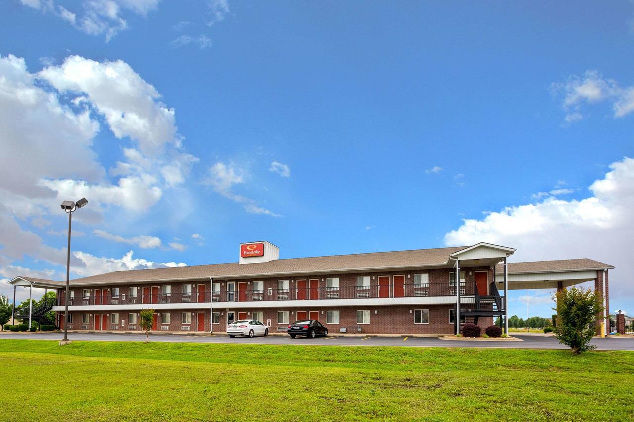 Econo Lodge Inn & Suites Searcy - thumb 11