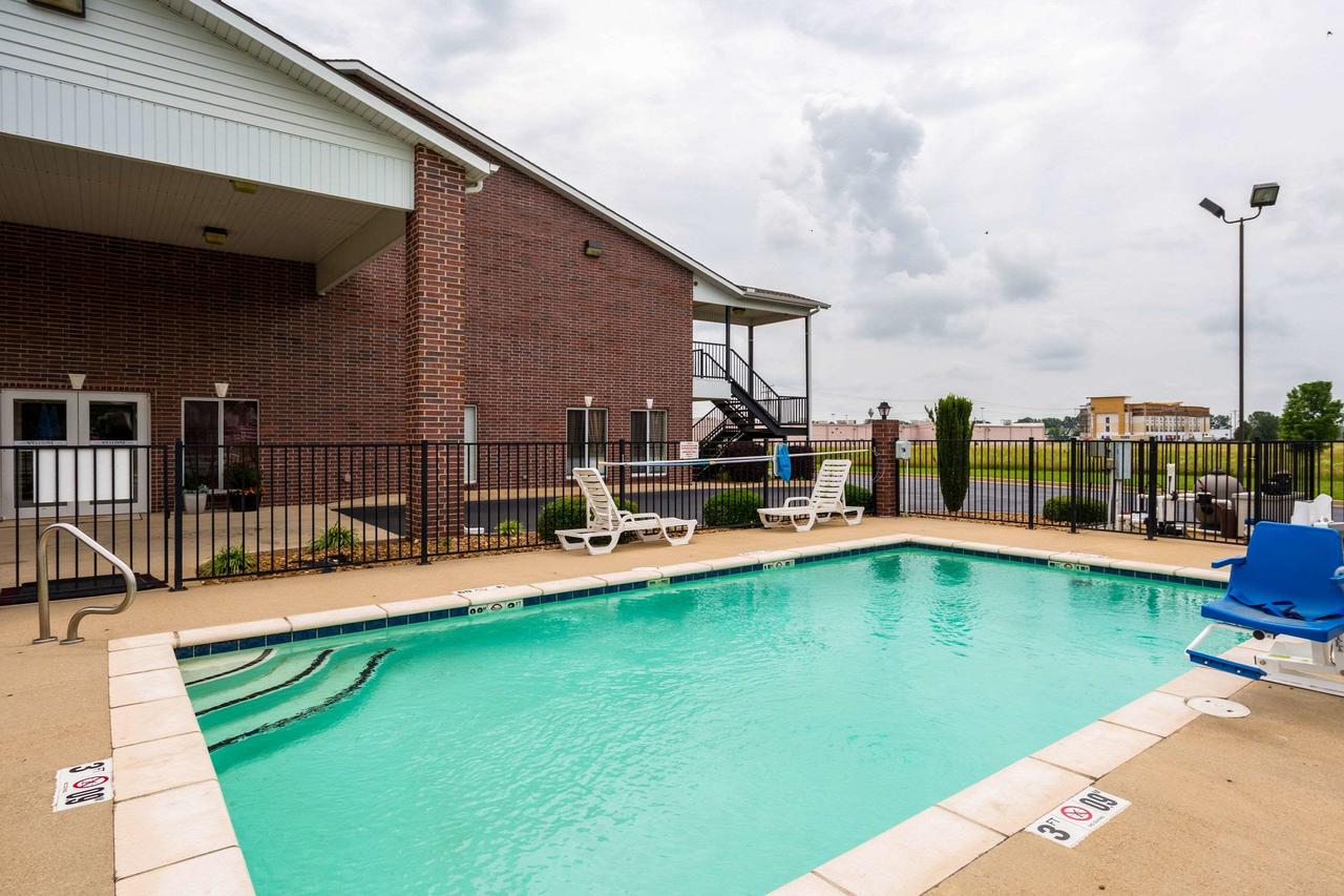 Econo Lodge Inn & Suites Searcy - thumb 12
