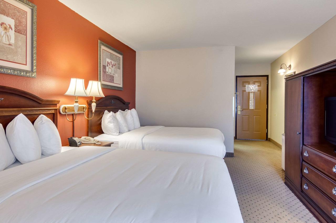 Quality Inn Jacksonville - thumb 4