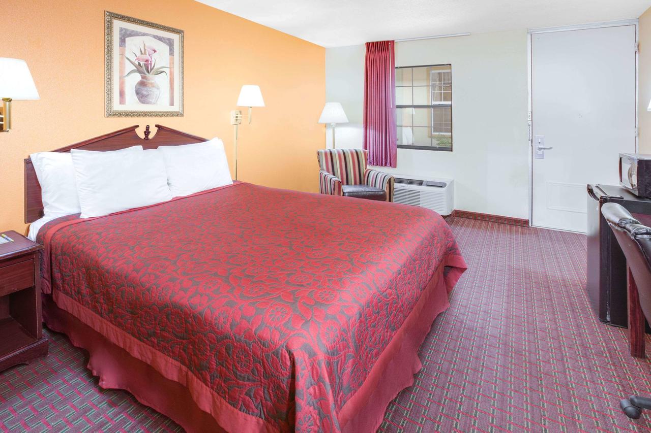 Days Inn By Wyndham Searcy - thumb 11