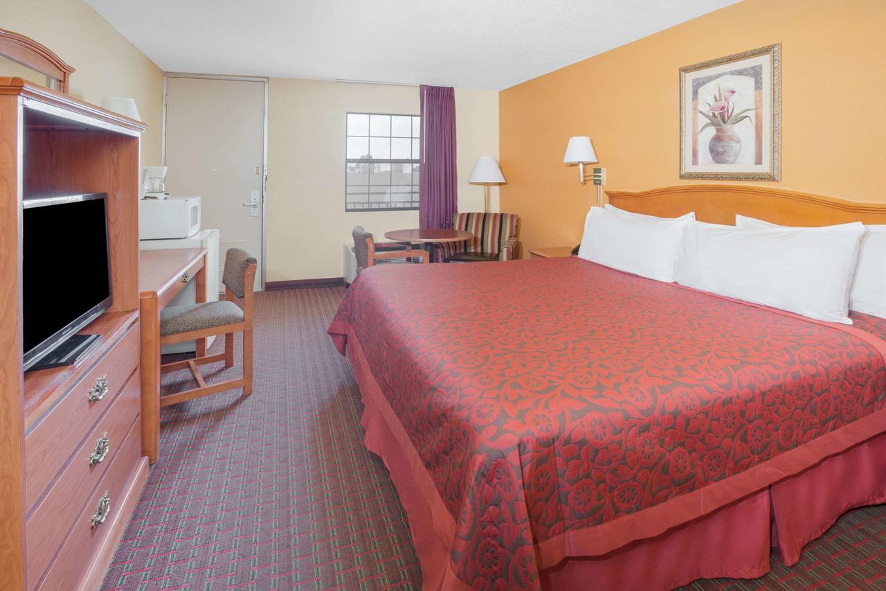 Days Inn By Wyndham Searcy - thumb 20