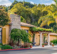 Inn Marin and Suites an Ascend Hotel Collection Member - Orlando Tourists