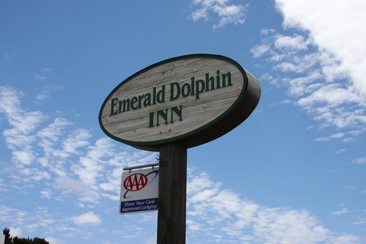 Emerald Dolphin Inn & Mini Golf - thumb 40