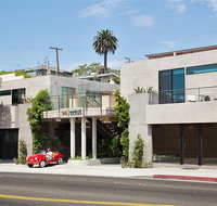 14 West Laguna Beach - Orlando Tourists