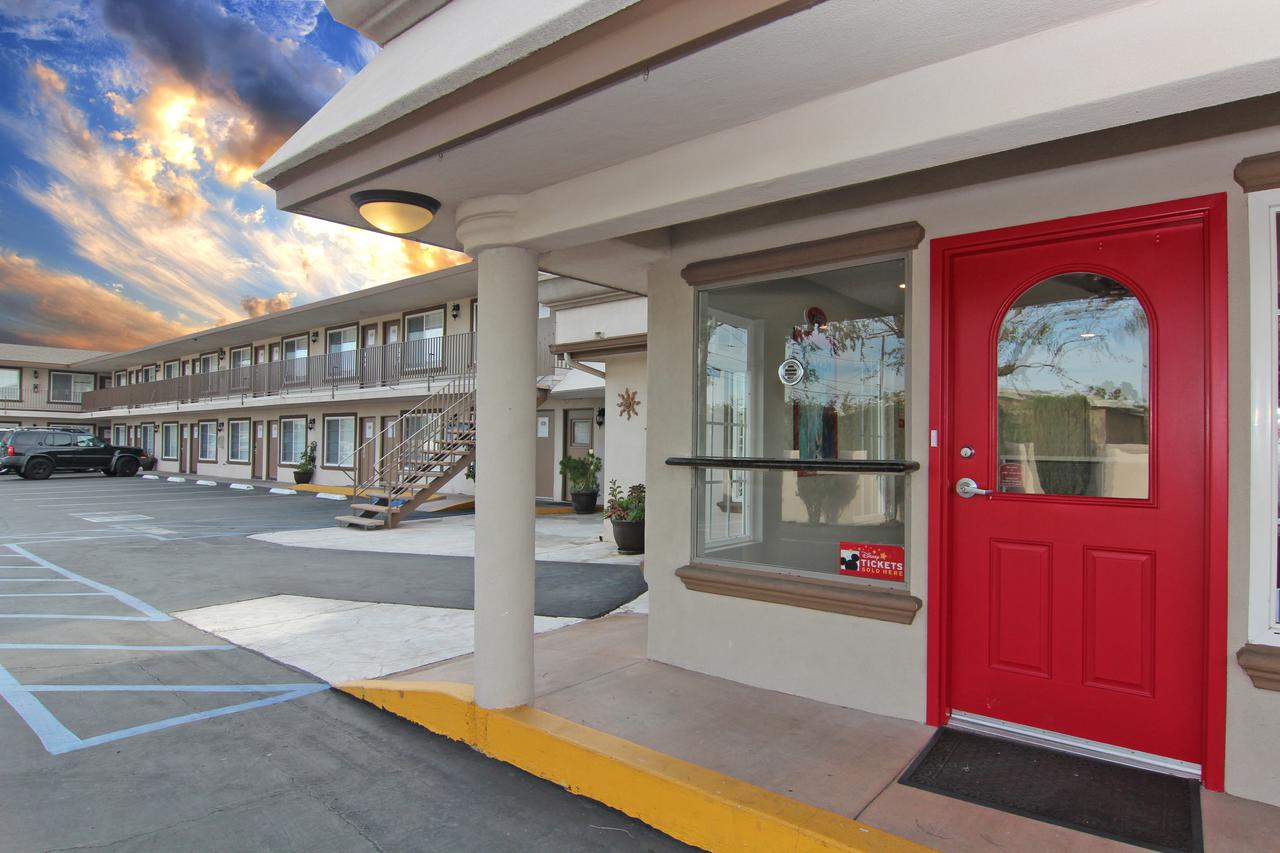 Hotel 414 Anaheim - thumb 16