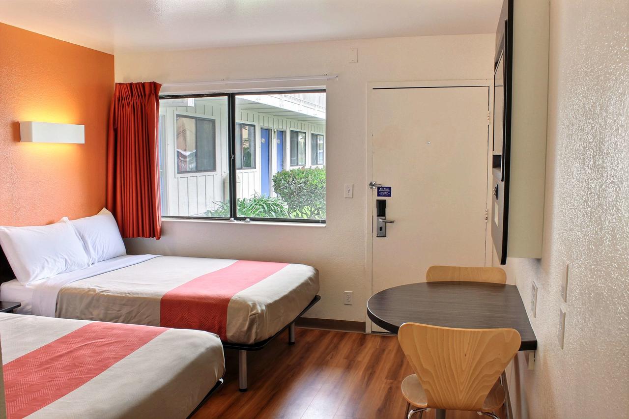 Motel 6 Pismo Beach - thumb 35