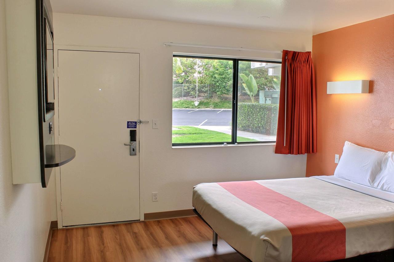 Motel 6 Pismo Beach - thumb 32