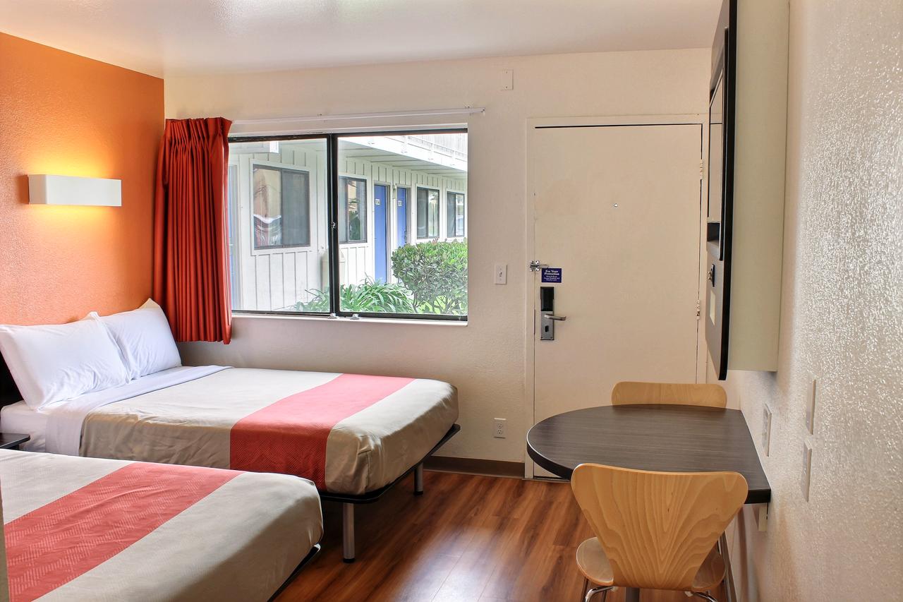 Motel 6 Pismo Beach - thumb 23