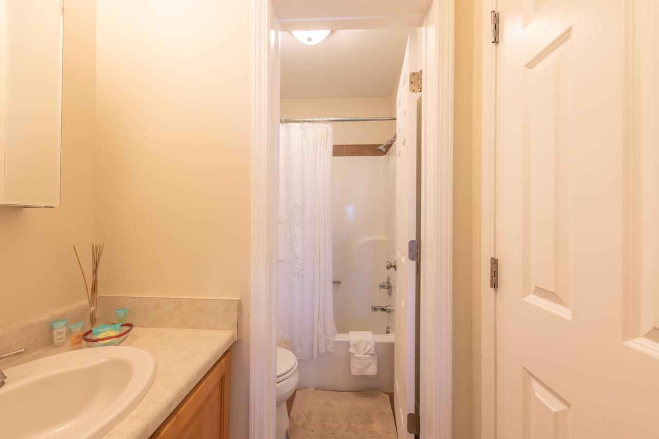 Docks On Old River Unit 7C - thumb 9